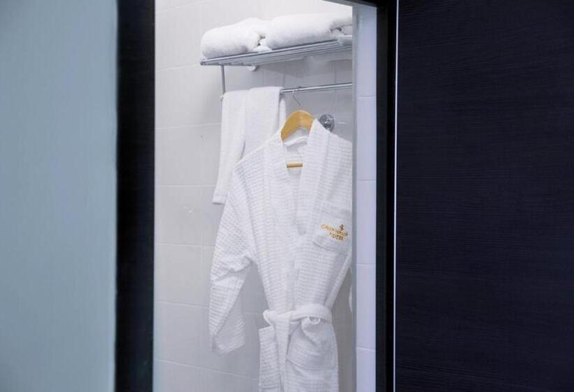 اتاق استاندارد, Koktem Burabay