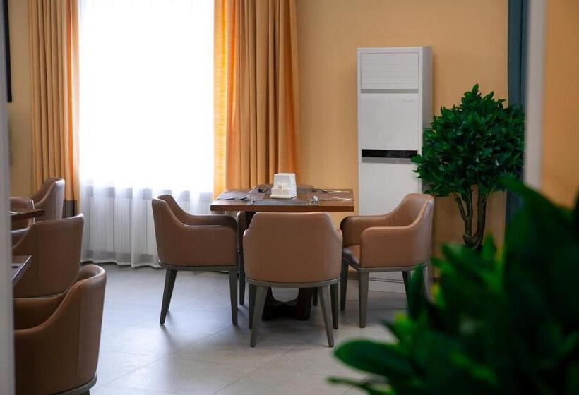 اتاق استاندارد, Koktem Burabay