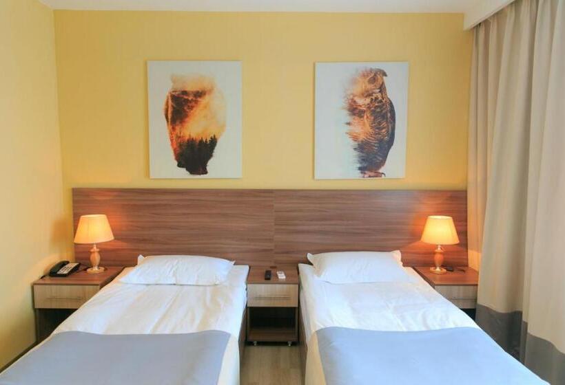 اتاق استاندارد, Koktem Burabay