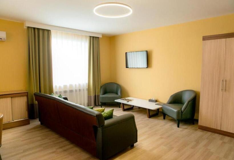 سوییت, Koktem Burabay