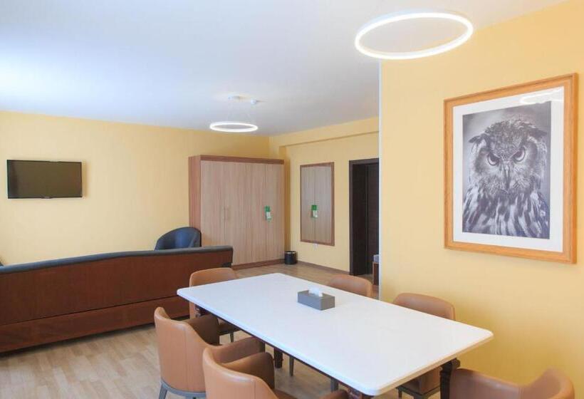 سوییت, Koktem Burabay