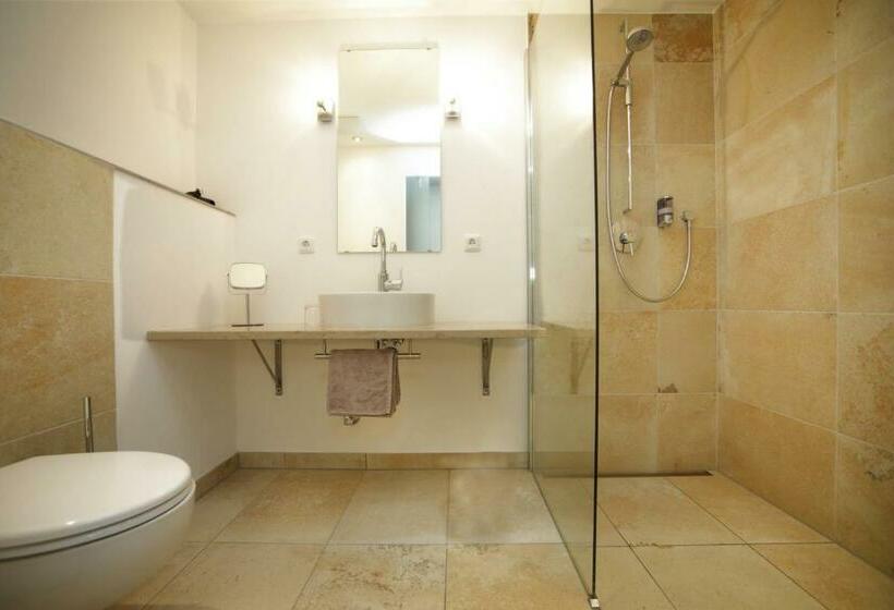 单人经济间, Landgasthof Zum Muller