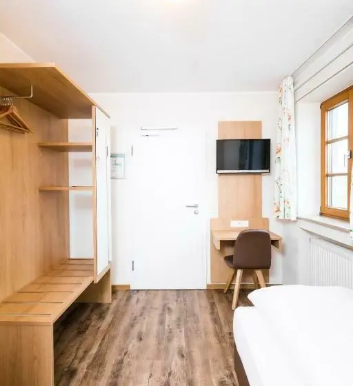スタンダードシングルルーム, Landhaus Vier Jahreszeiten