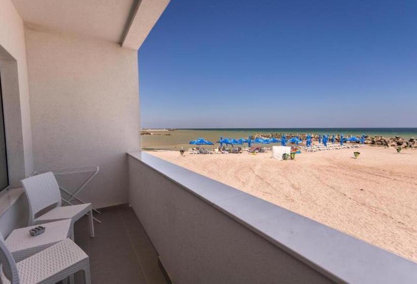 스탠다드 발코니 룸, Meduza