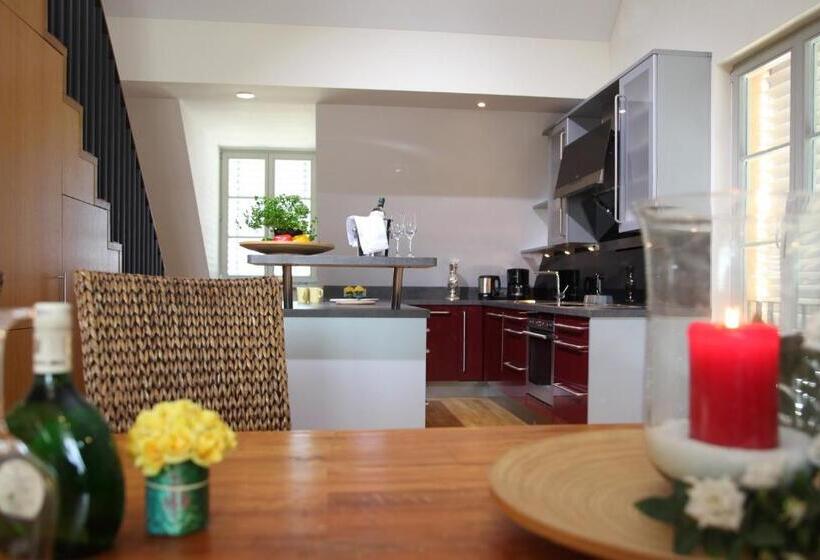 1ベッドルームアパートメント, Weinblatt