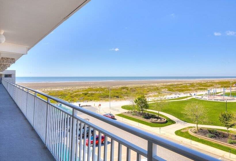 海景套房, Armada By The Sea