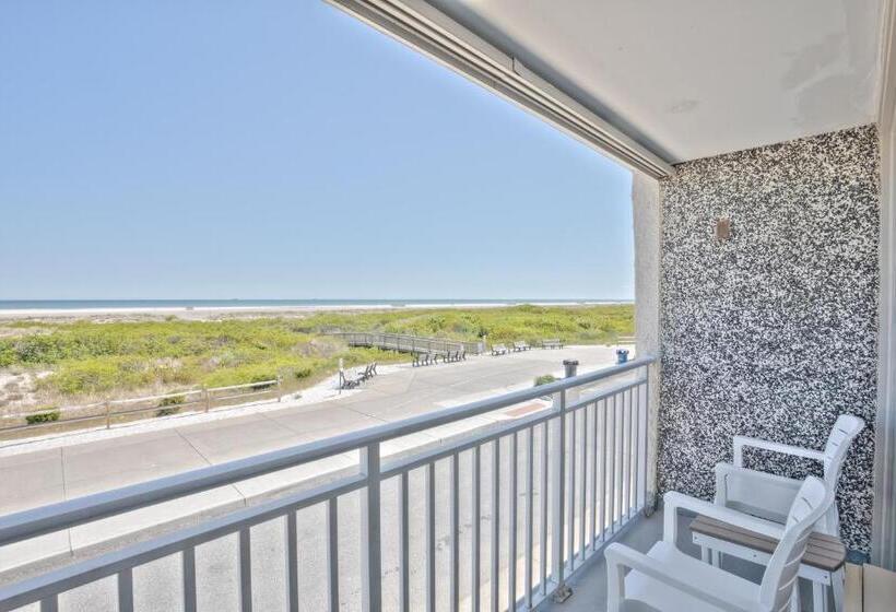 海景套房, Armada By The Sea