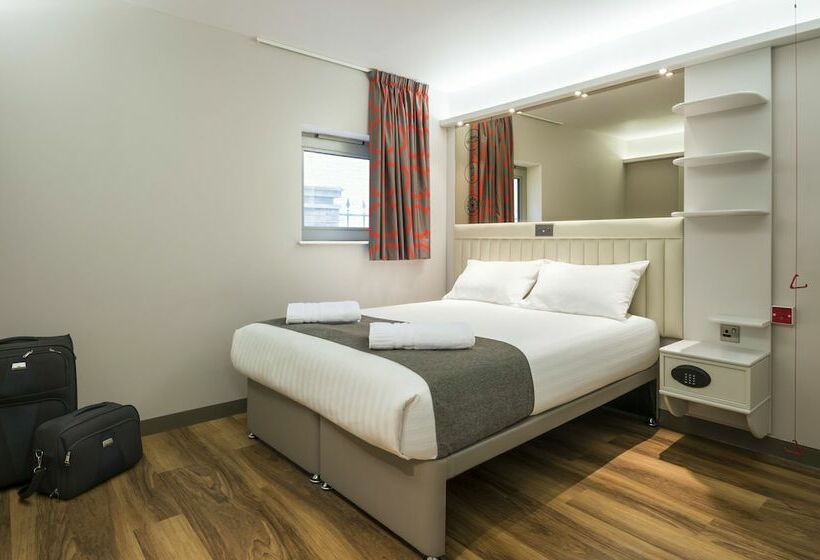 اتاق استاندارد برای معلولان, Point A Hotel Glasgow