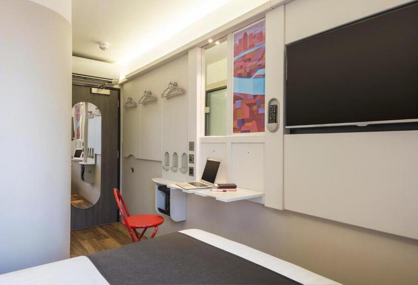 スタンダードルーム, Point A Hotel Glasgow