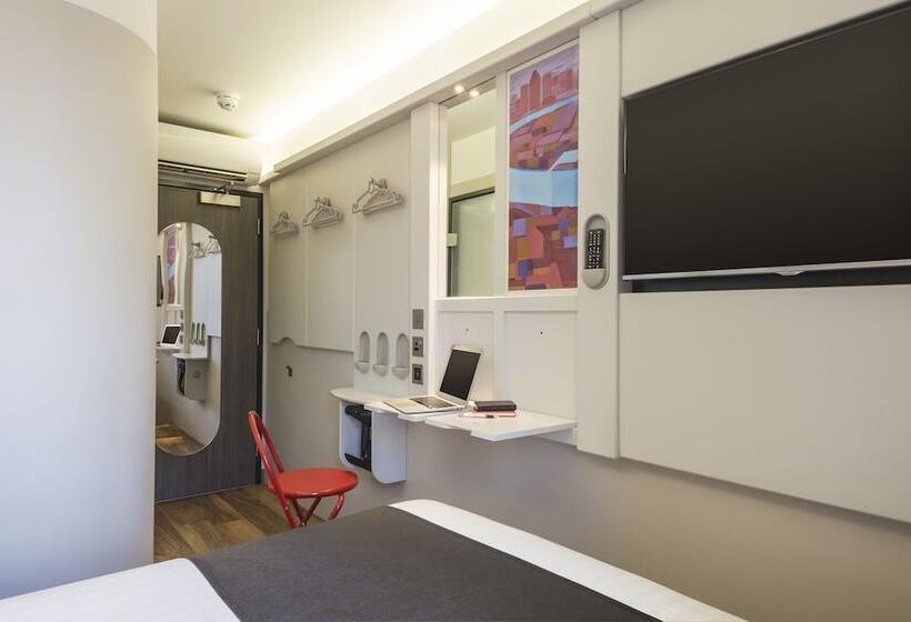 身障者適用スタンダードルーム, Point A Hotel Glasgow