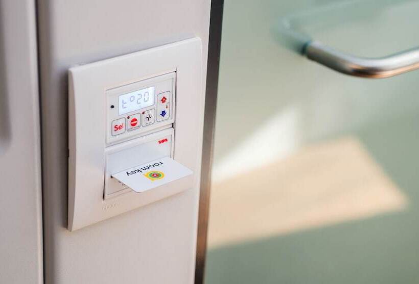 身障者適用スタンダードルーム, Point A Hotel Glasgow