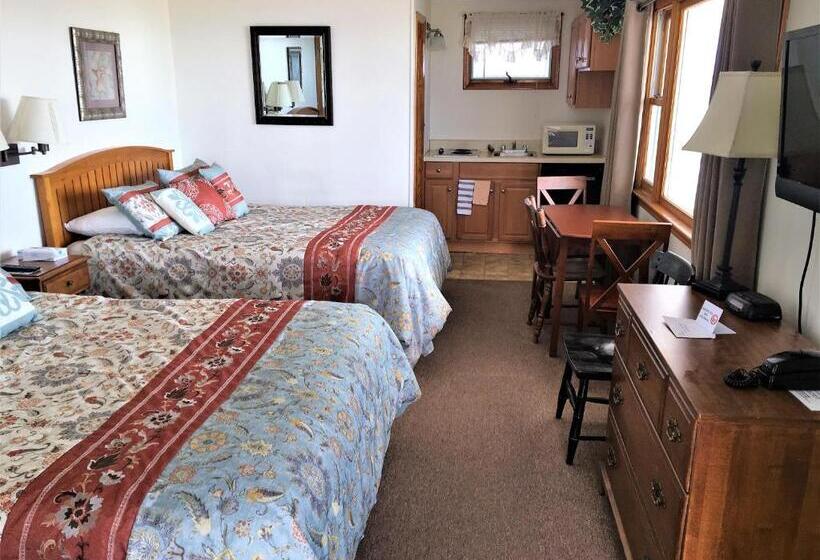 スーペリアールーム, Sandpiper Beachfront Motel
