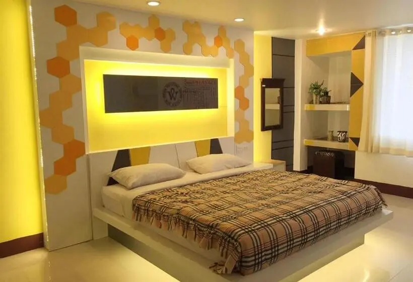 اتاق سوپریور, Win Hotel Phayao
