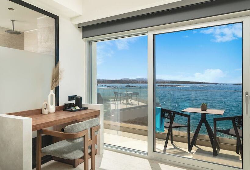 سوییت سوپریور با چشمانداز دریا, Elia Sea Suites