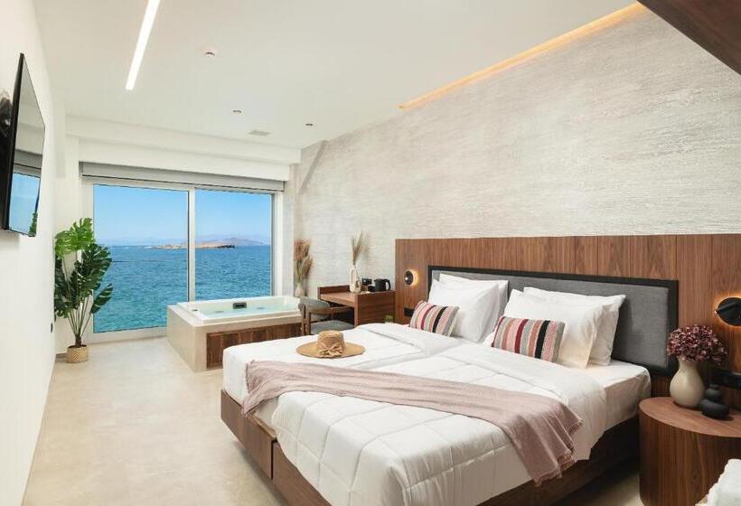 سوییت جونیور با چشمانداز دریا, Elia Sea Suites