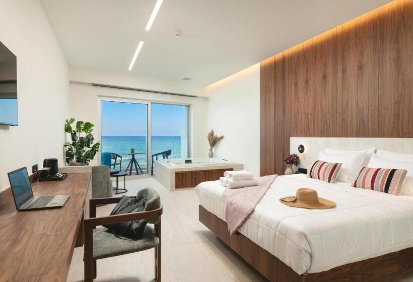 سوییت با چشمانداز دریا, Elia Sea Suites