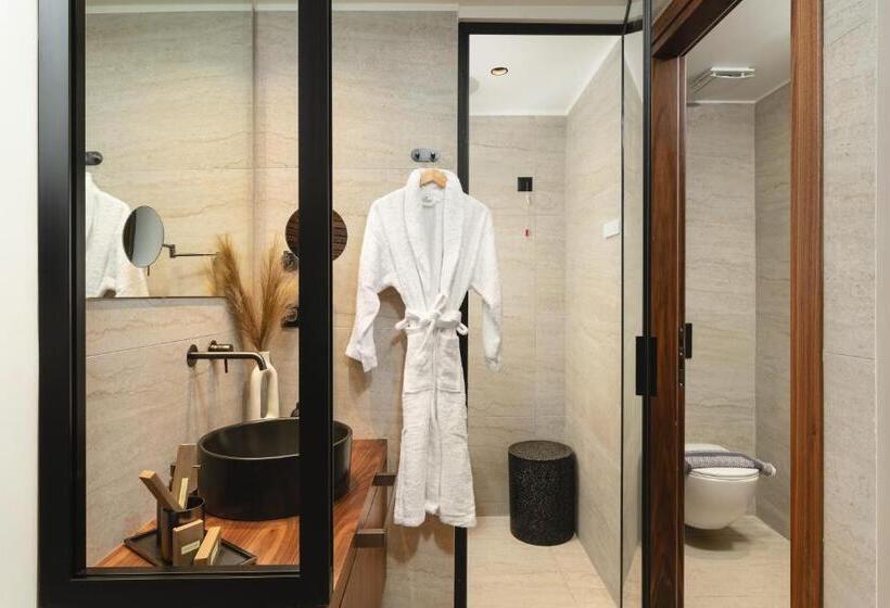 سوییت سوپریور با چشمانداز دریا, Elia Sea Suites