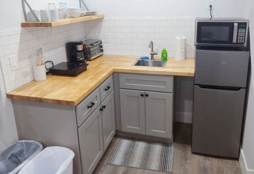 إستوديو قياسى, Vermont Suites