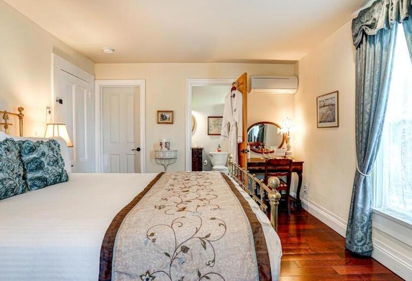 غرفة قياسية مطلّة علي الحديقة, The River Belle Inn