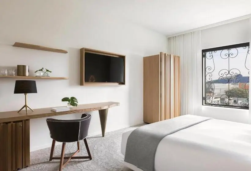 Standard-huone King-vuode, Kimpton La Peer Hotel West Hollywood, An Ihg