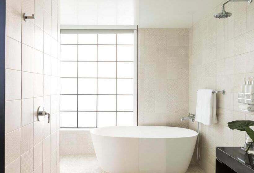 جناح, Kimpton La Peer Hotel West Hollywood, An Ihg