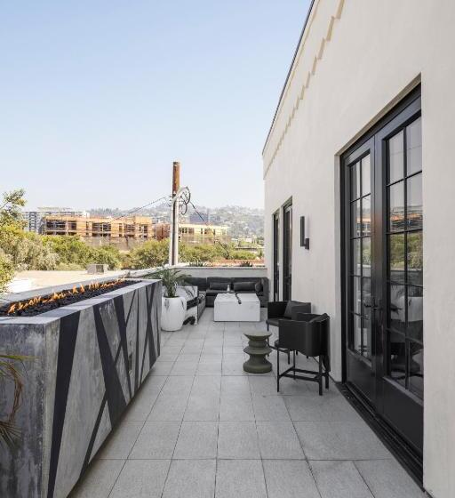 غرفة دور أخير, Kimpton La Peer Hotel West Hollywood, An Ihg