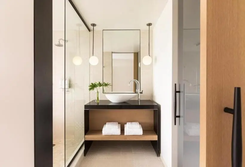 Standard-studio King-vuode, Kimpton La Peer Hotel West Hollywood, An Ihg