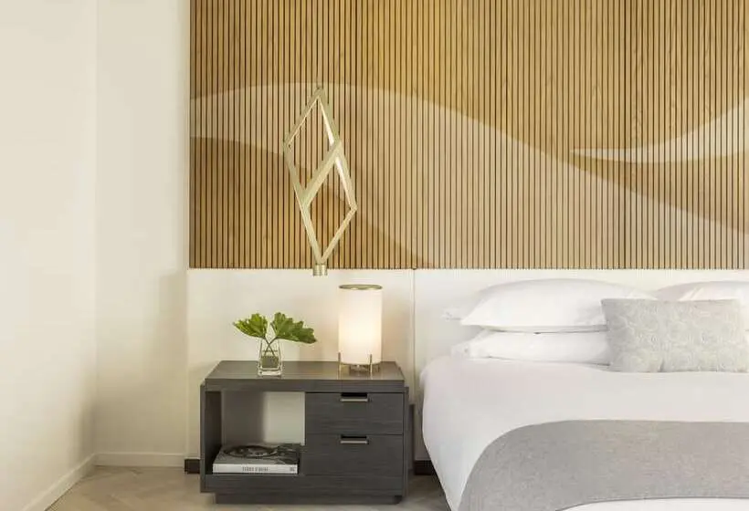 Suite with Terrace, Kimpton La Peer Hotel West Hollywood, An Ihg