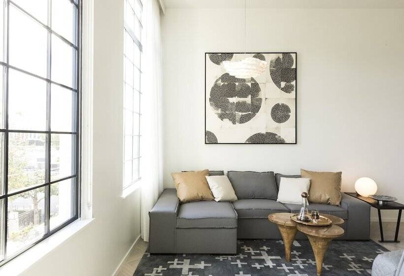 جناح, Kimpton La Peer Hotel West Hollywood, An Ihg