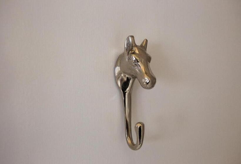 Suite Letto King, The Music Fable