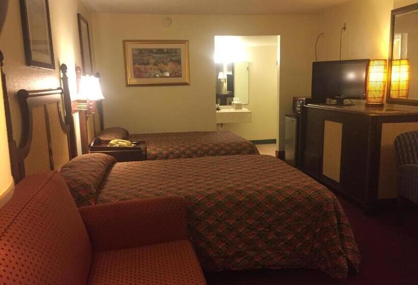 غرفة قياسية, Maple Leaf Inn & Suites