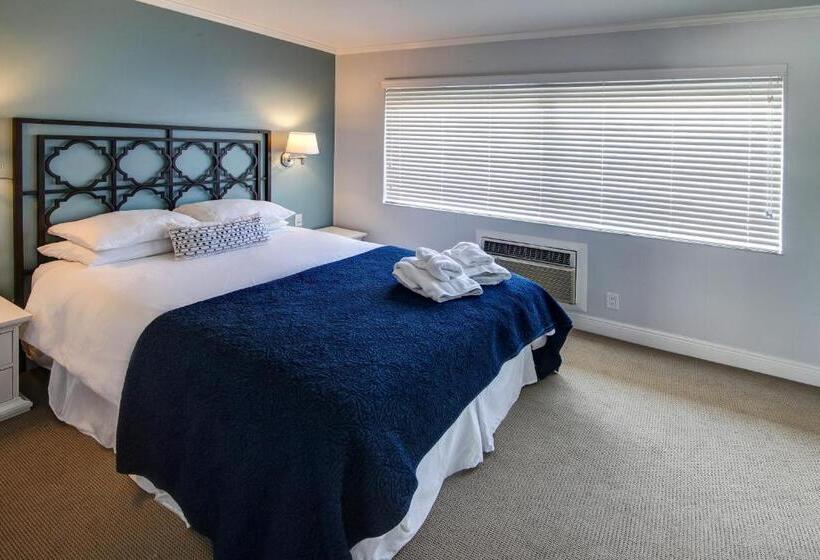 スタンダードスタジオ, Maydee Suites In Florida