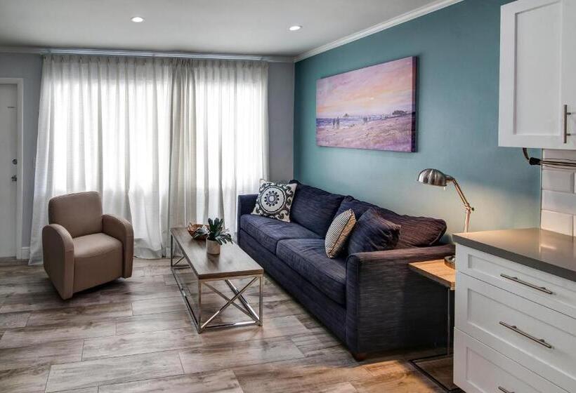 标准工作室, Maydee Suites In Florida