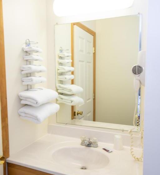 キングサイズベッドのデラックスルーム, Usa Inn