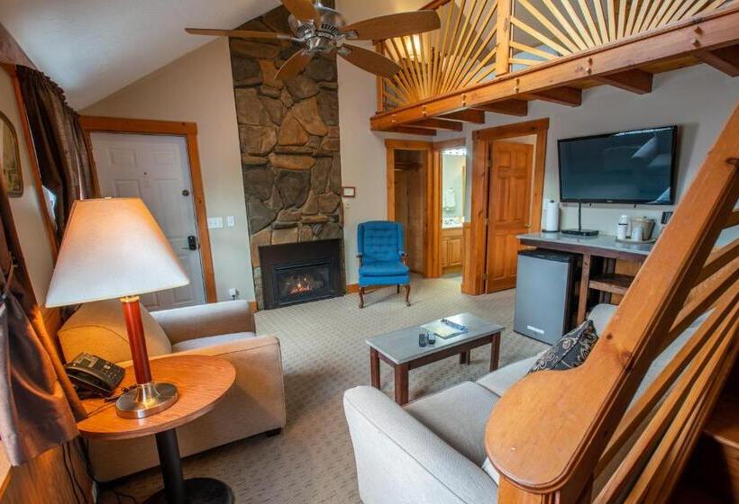 جناح عائلي, New England Inn & Lodge