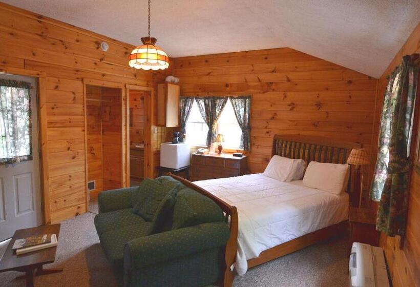 كابينة, New England Inn & Lodge