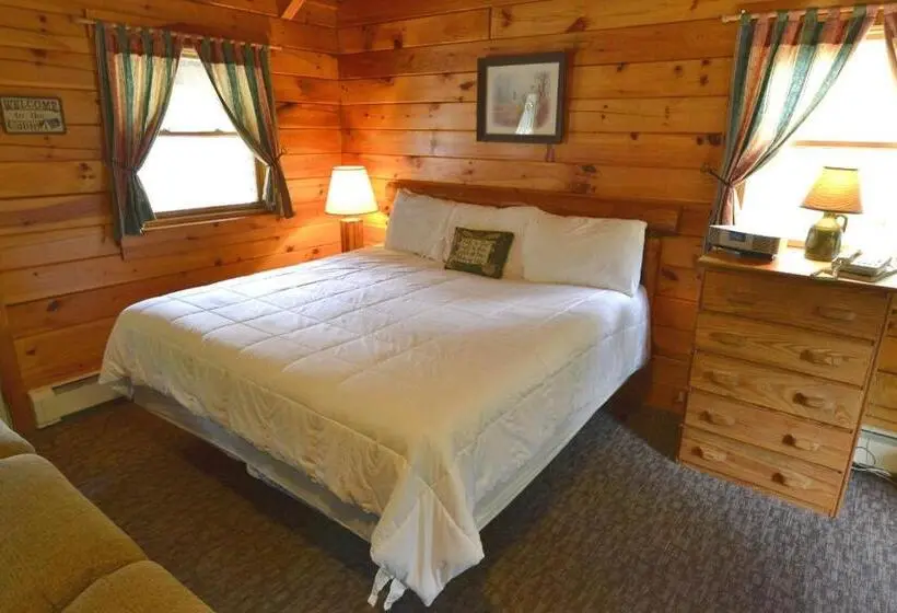 キャビン, New England Inn & Lodge
