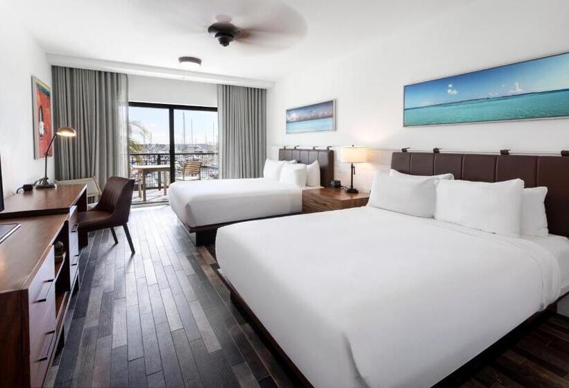 חדר סטנדרט מותאם לאדם עם מוגבלויות, The Perry Hotel & Marina Key West