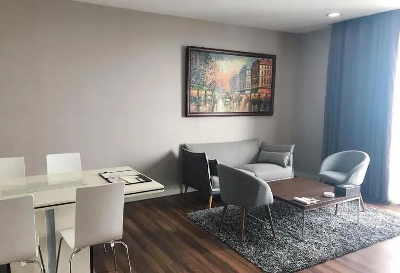 سوییت, Becamex Hotel Thu Dau Mot