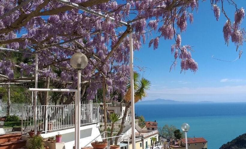 חדר משפחתי, Le Terrazze Di Cristina