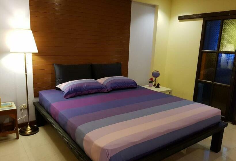 带大床的标准间, Baan Baimai Boutique Room