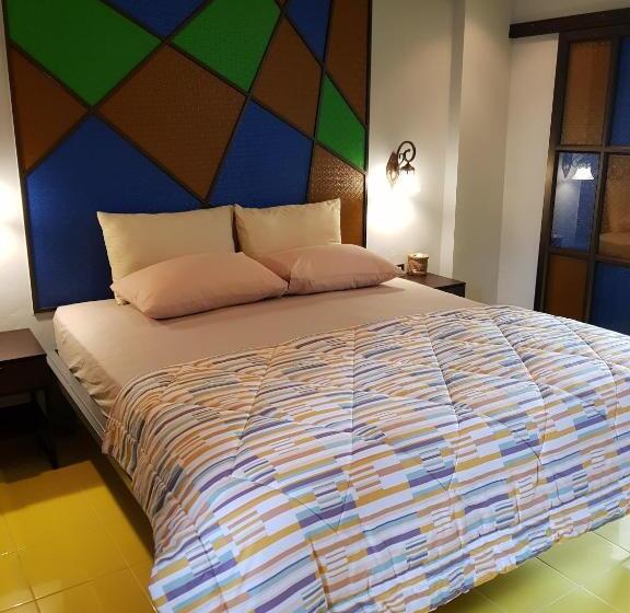 带大床的标准间, Baan Baimai Boutique Room