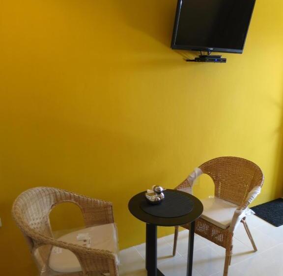 带大床的标准间, Baan Baimai Boutique Room
