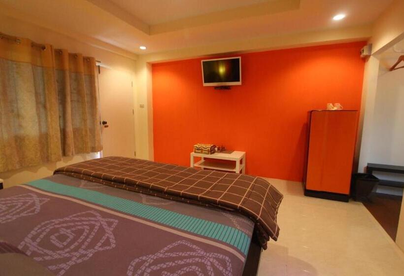 带大床的标准间, Baan Baimai Boutique Room