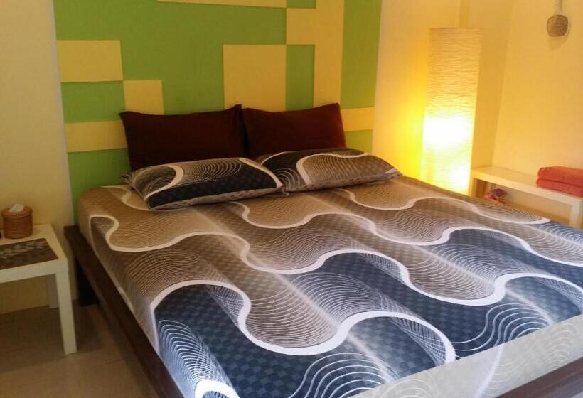 带大床的标准间, Baan Baimai Boutique Room