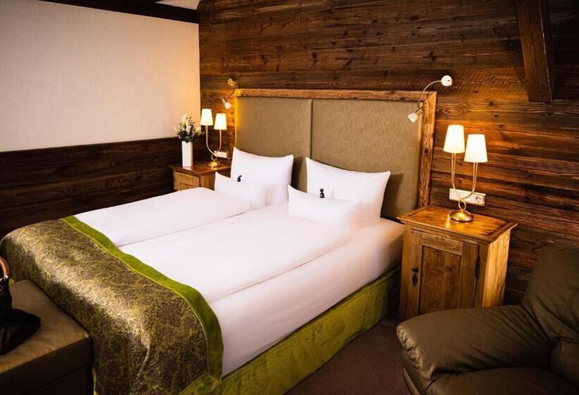 小型套房, Bei Schumann