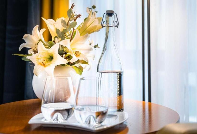 豪华房间, Bei Schumann