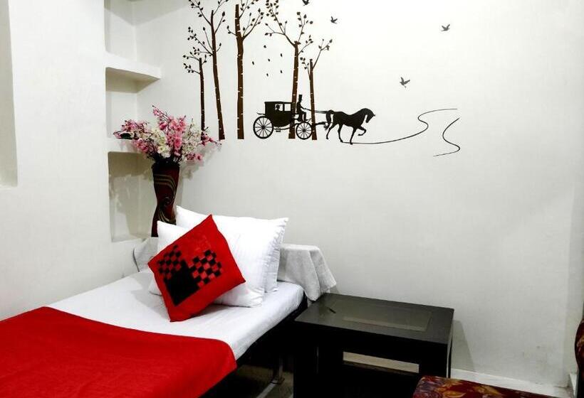 Quarto Estandar Individual, City