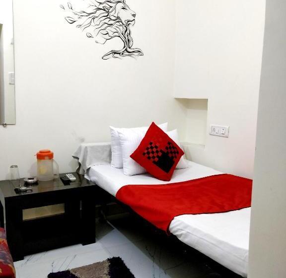 Quarto Estandar Individual, City