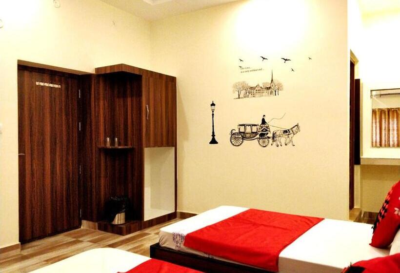 Quarto Triplo Superior, City